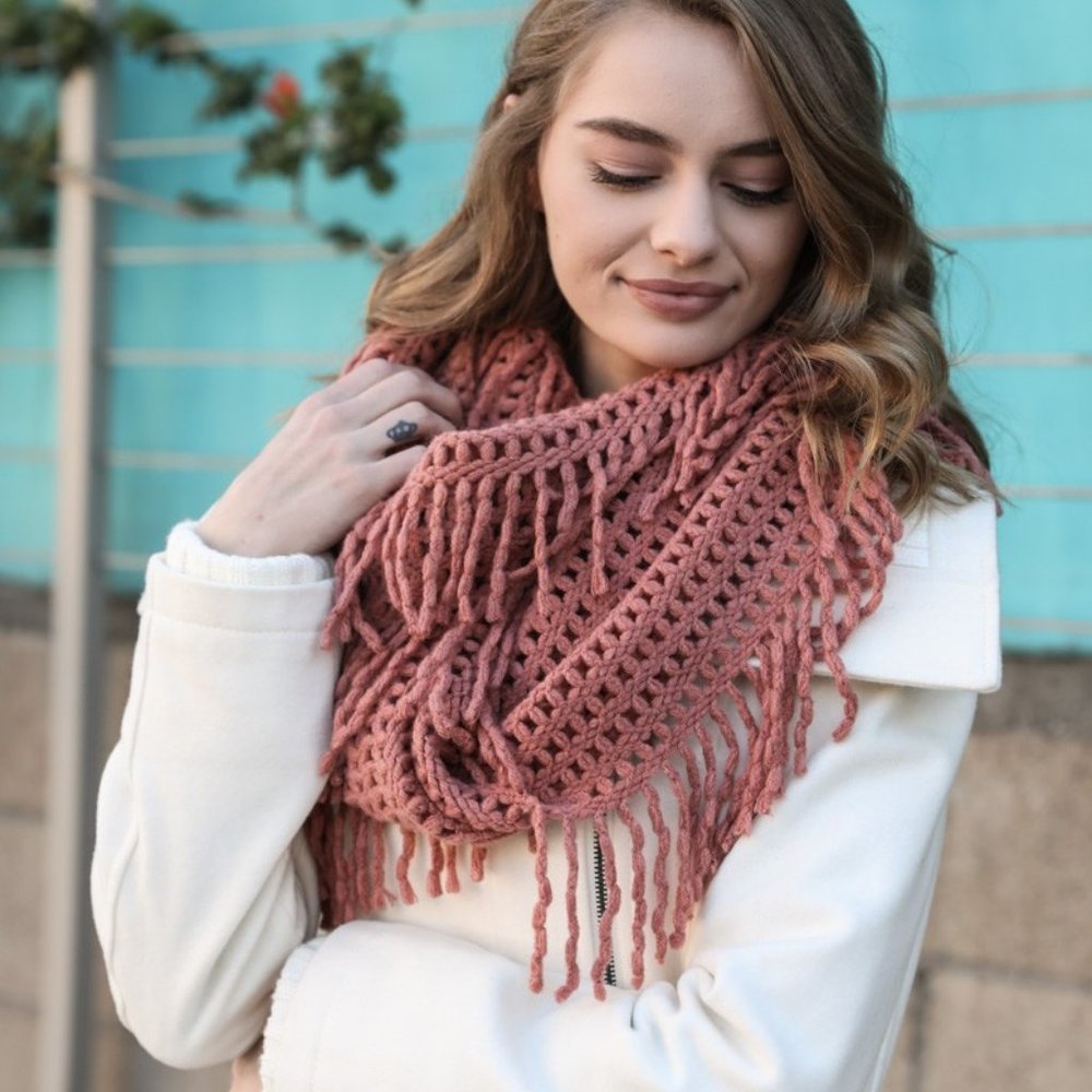 Rose Lattice Tassel Infinity Scarf